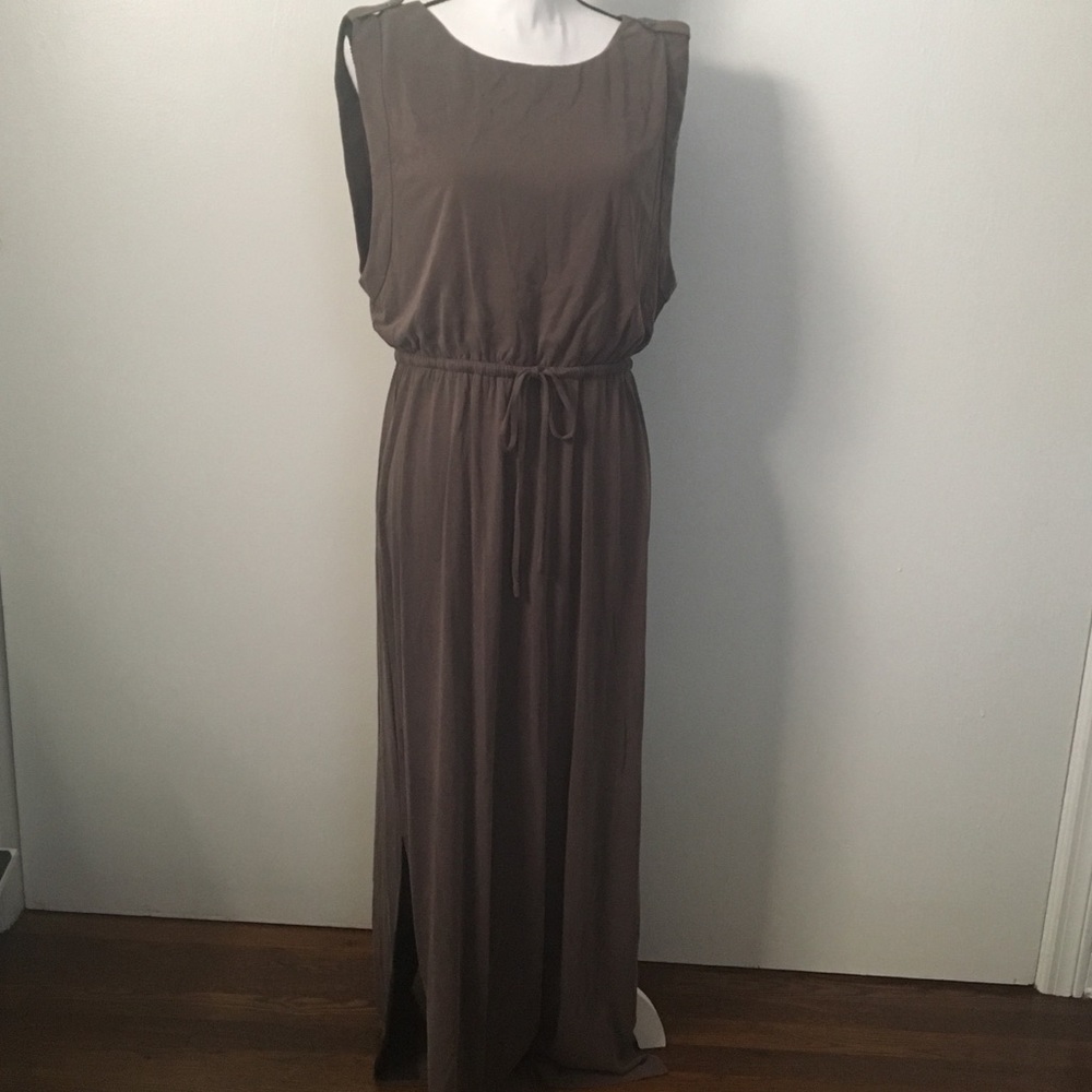 Chico Brown Maxi tie front dress size 8